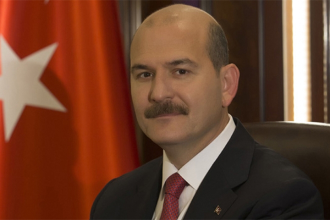 Bakan Soylu'dan �ehit ailesine ba�sa�l��� mesaj�